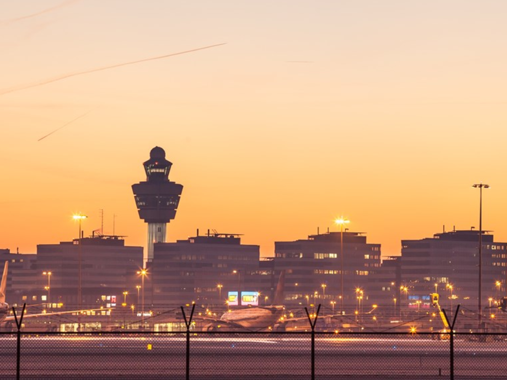 Samenwerkingsovereenkomst Luchtverkeersleiding Nederland en BAM voor beheer en onderhoud datacommunicatiesystemen