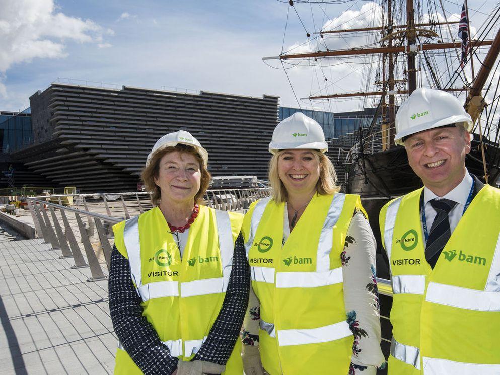 UK Culture Secretary visits V&A Dundee