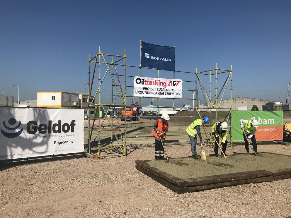 Consortium Geldof and BAM Contractors nv builds one of the largest propane tanks in Europe