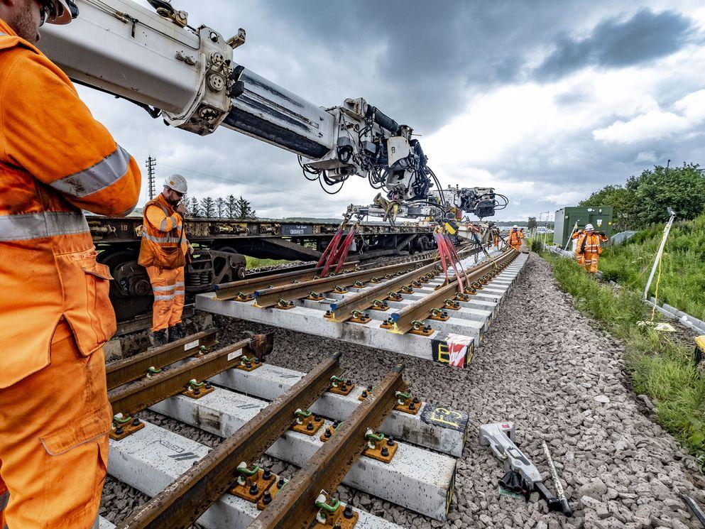 Aberdeen-Inverness line to reopen on-time for passengers
