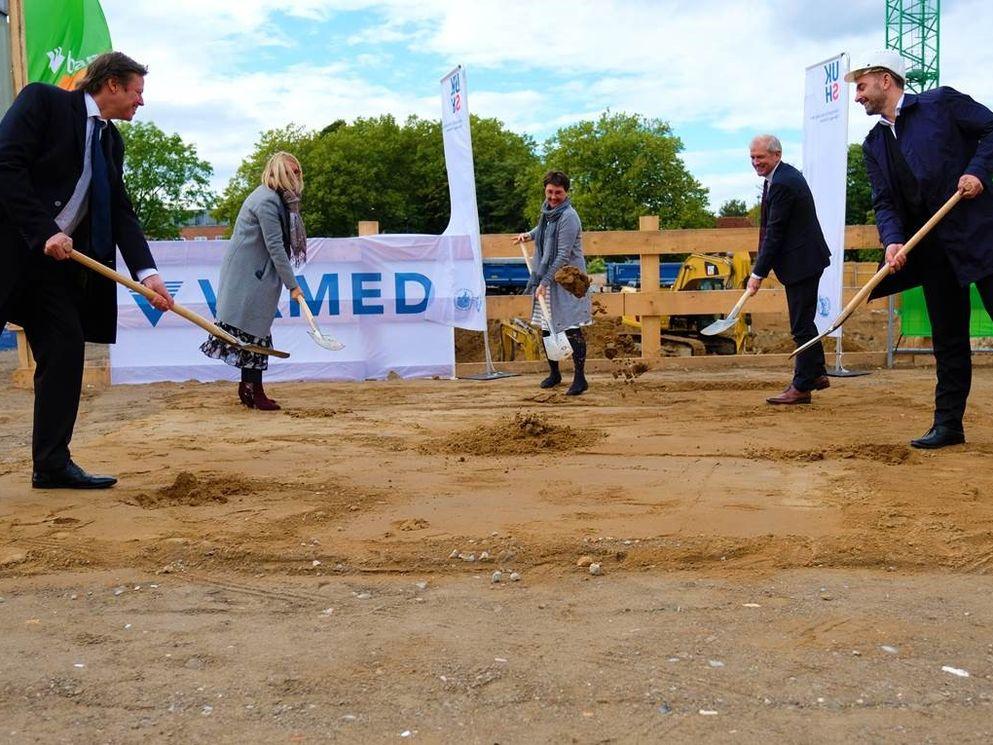 Symbolischer Spatenstich für den Neubau des Laborzentrums am UKSH, Kiel. © Bild UKSH.