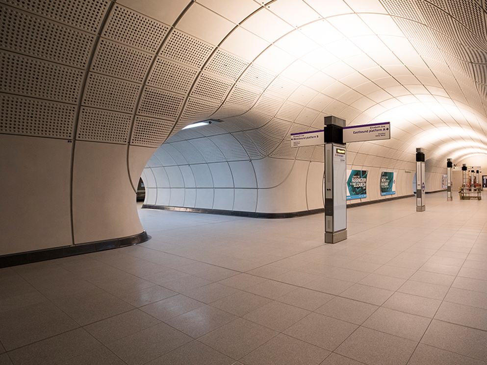 Construction works complete at Farringdon Elizabeth line station