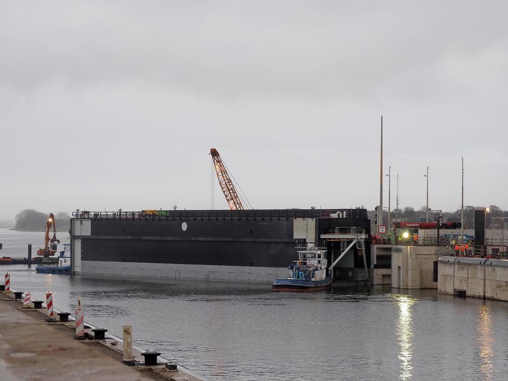 Invaren sluisdeur