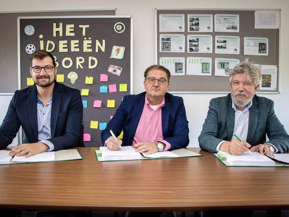 Ondertekening van de overeenkomst
