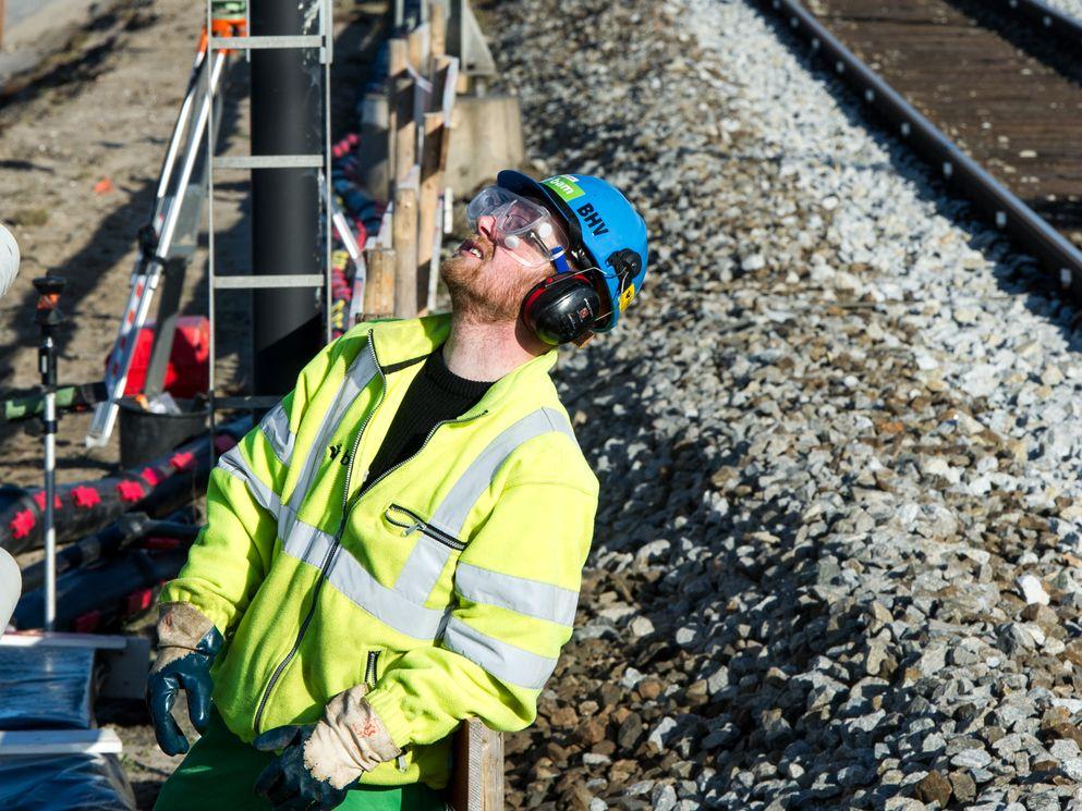 Project OV SAAL Zuidtak Oost als eerste op trede 4 van veiligheidsladder ProRail