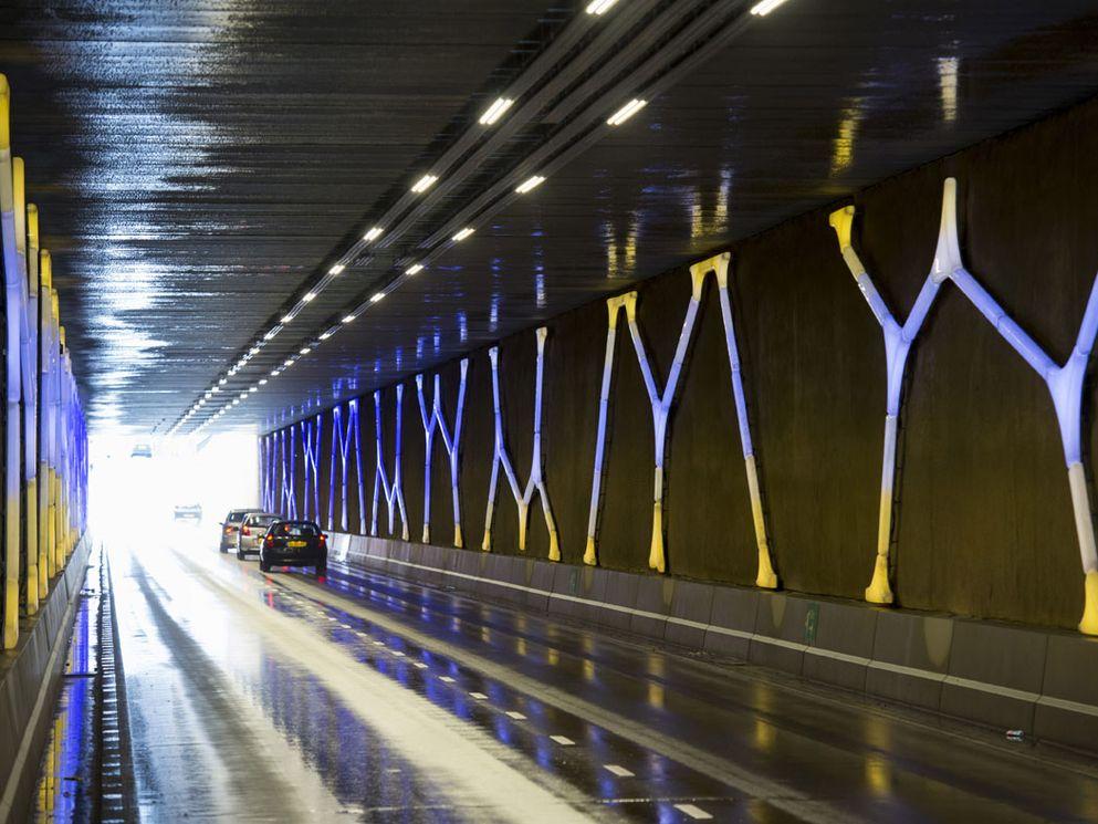 Lichtkunstwerk Hondsrugtunnel genomineerd voor internationale lichtprijs