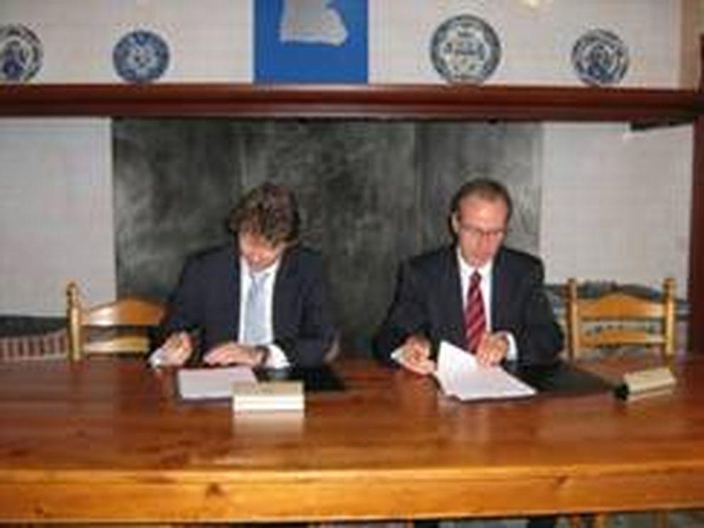 Ondertekening contract herinrichting N208