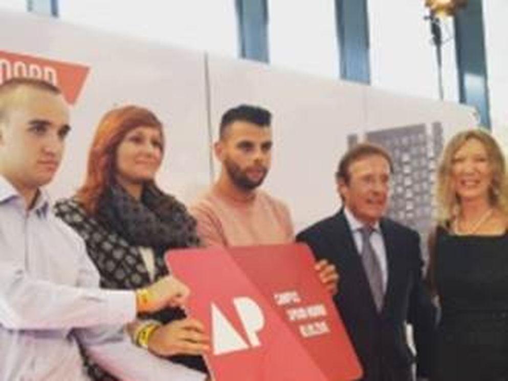 Studenten krijgen sleutel nieuwe campus