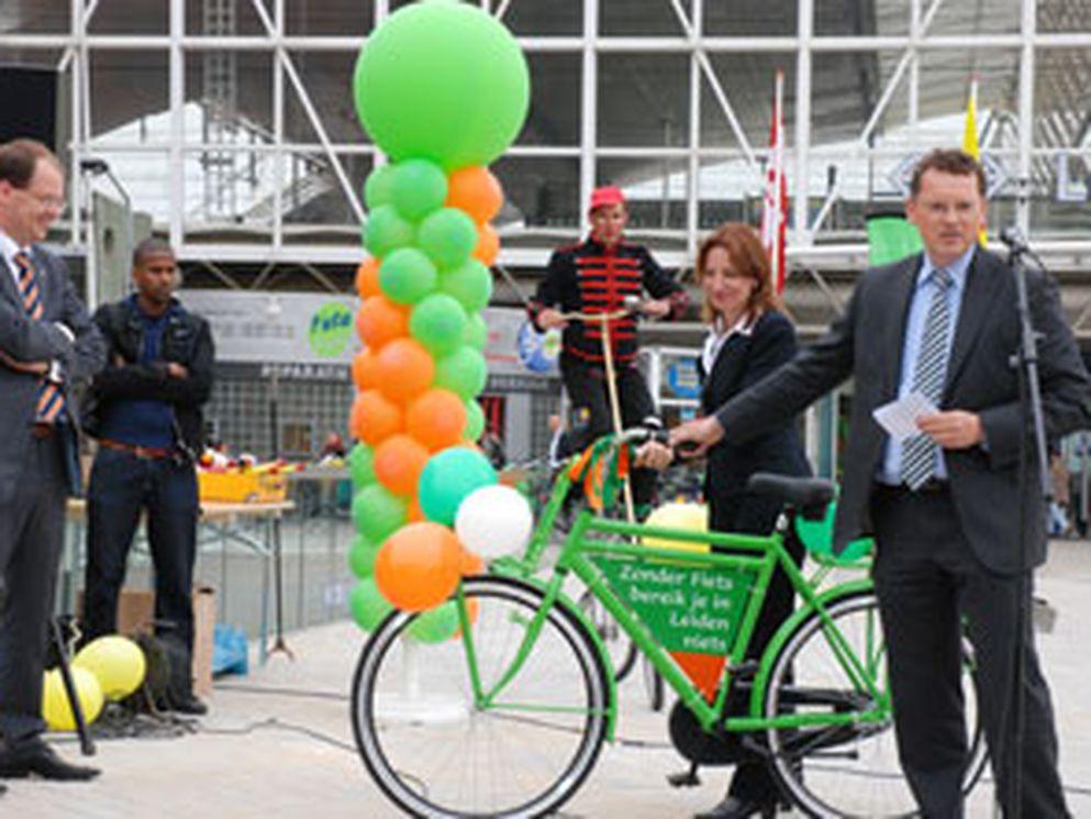 Fietsenstalling station Leiden Centraal geopend