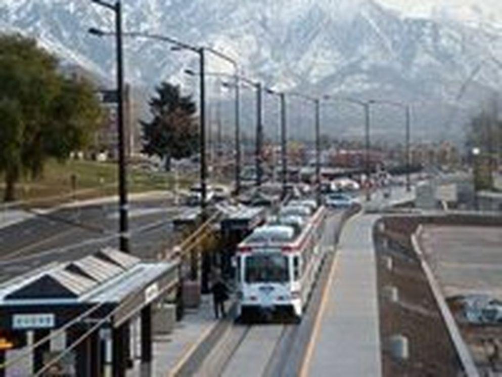 Salt Lake City's New Medical Center Light Rail wins three awards