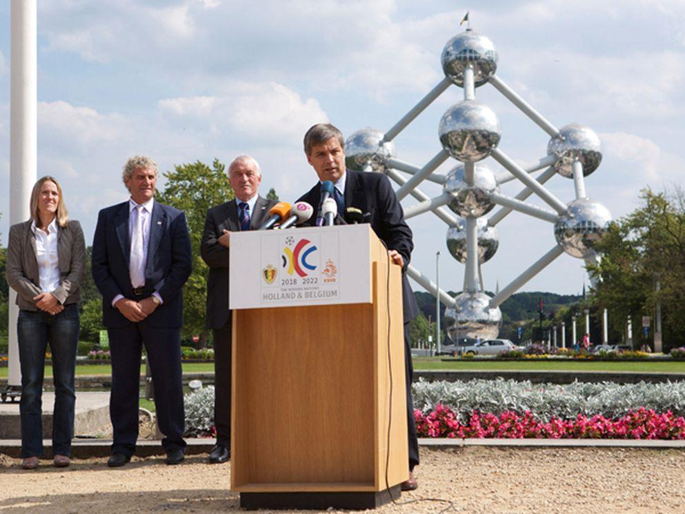 The HollandBelgium Bid verwelkomt FIFA-inspectie in Brussel