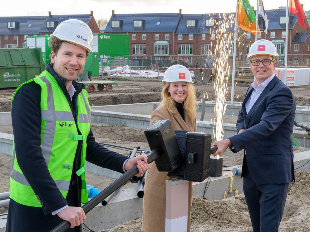 Gemeente Delft en AM geven startsein bouw 41 woningen in duurzame gebiedsontwikkeling Schoemaker Plantage te Delft