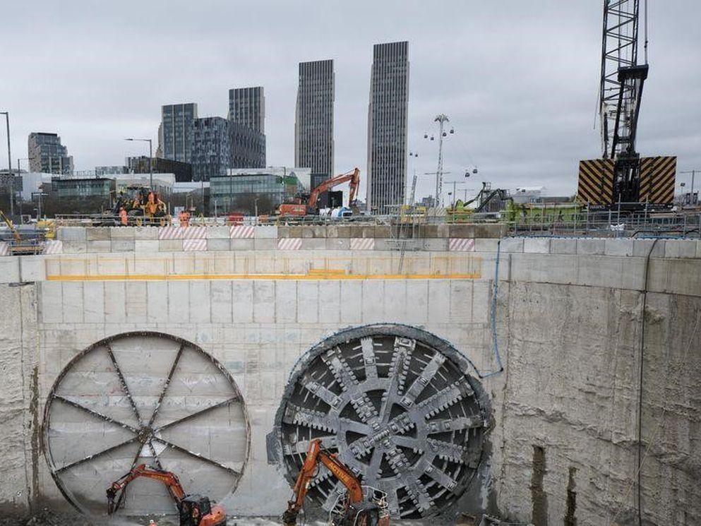 First bore of Silvertown Tunnel completes