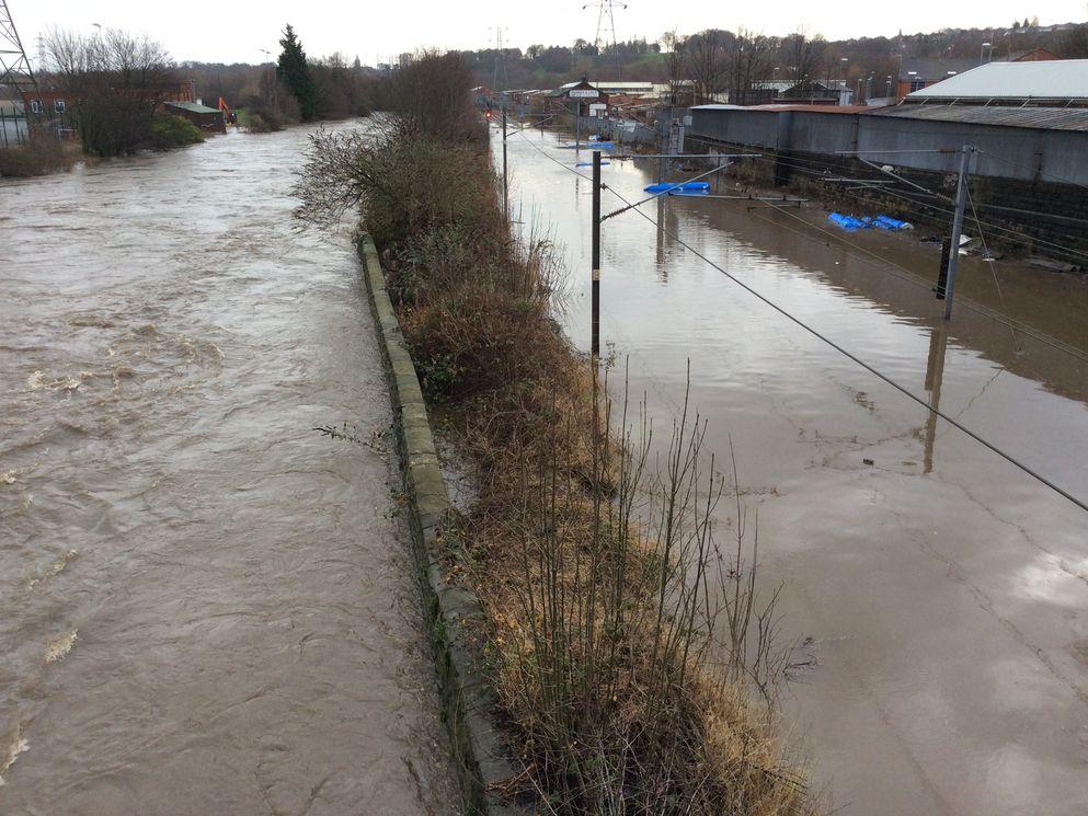 Flooding to the railway by Kirkstall Bridge in 2015