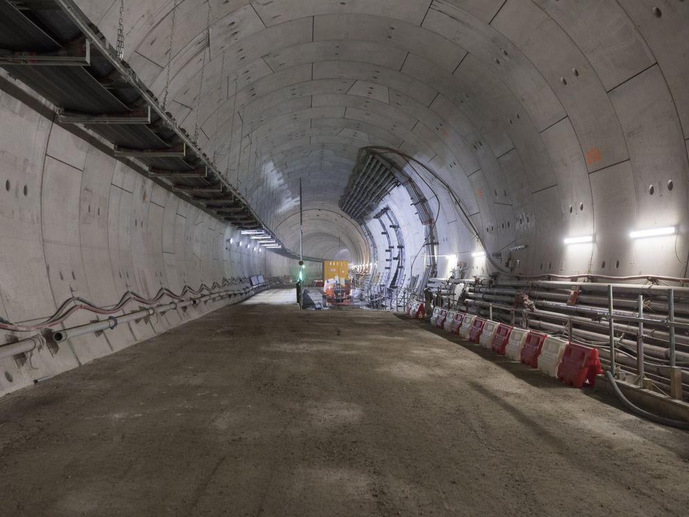 Tunnelling complete at Silvertown slideshow