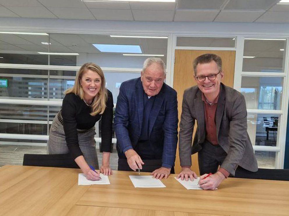 Gebiedsontwikkelaar AM en Linden Groep tekenen intentieovereenkomst met Intermaris voor aankoop sociale huurwoningen in Hoorn
