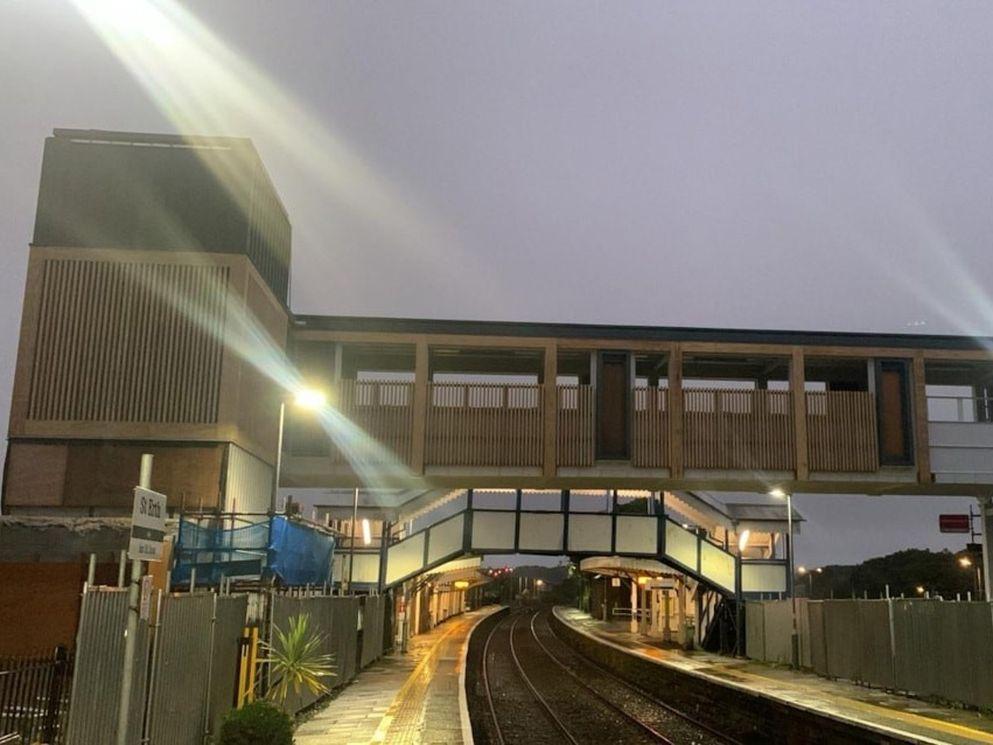 Important milestone reached as bridge deck and temporary staircases installed for new footbridge at St Erth