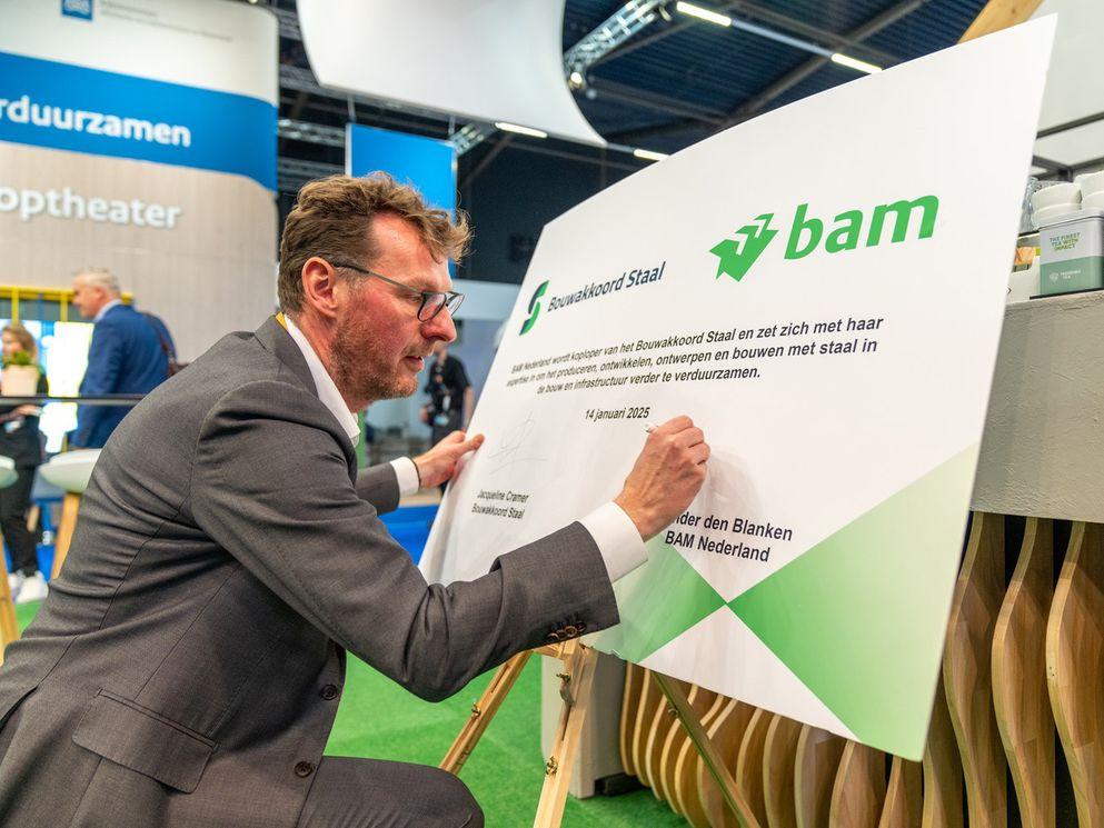 BAM ondertekent Bouwakkoord Staal