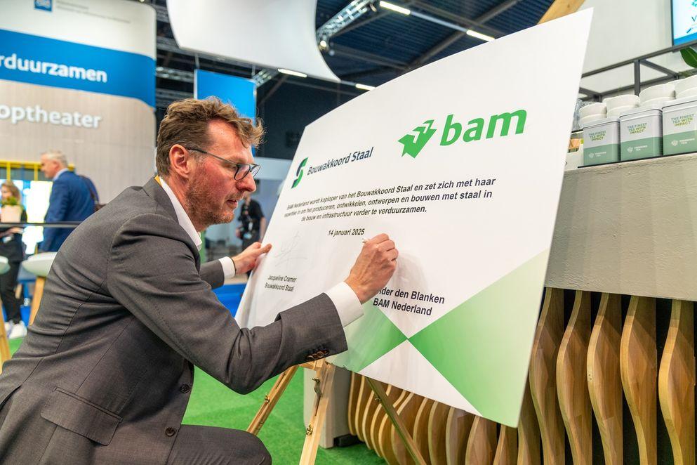 BAM ondertekent Bouwakkoord Staal