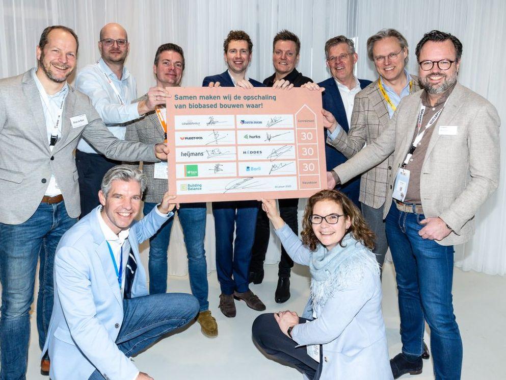 Ondertekening WOCODA