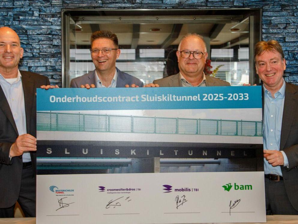 Tekenmoment onderhoudscontract Sluiskiltunnel