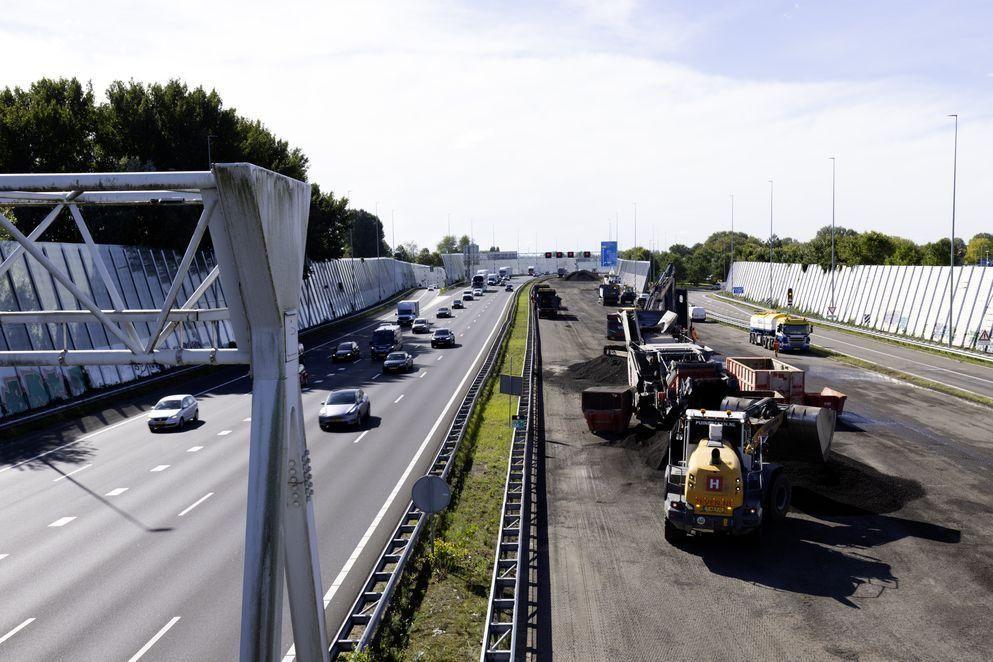 New asphalt surface on the A10 East: more sustainable and quieter thanks to fibres